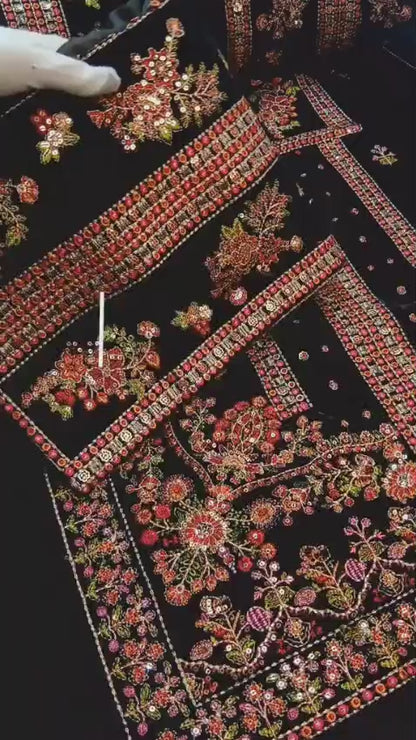 Aneelas Velvet 3-Piece Black – Luxury Edition (Sale Offer)