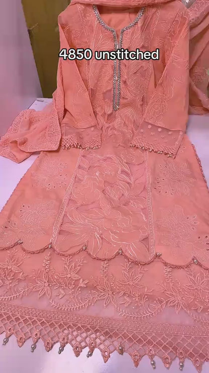Maria.B Luxury Lawn Hit Article 3pc (Unstitched)