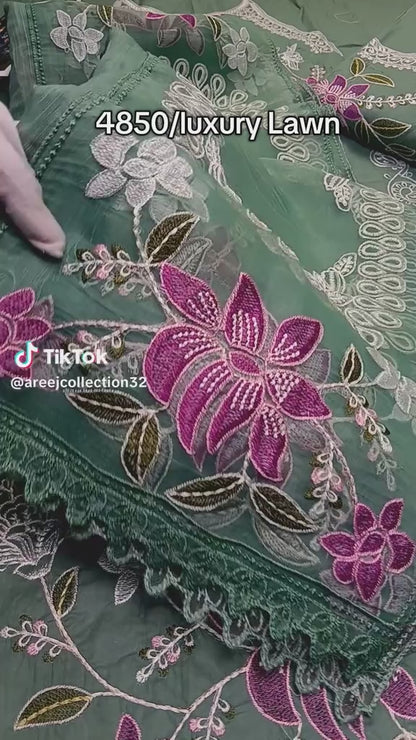 Pareshay Luxury Lawn 3 Piece Article (Unstitched)