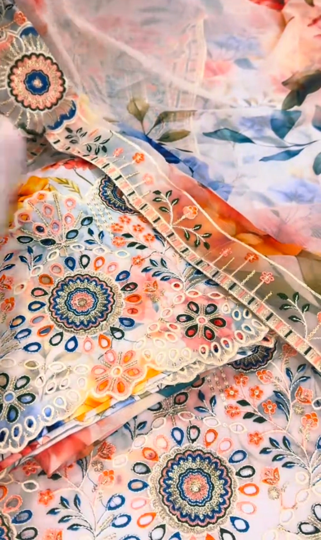 Soft Print Luxury Lawn Article 3pc (Unstitched) Multi Colors