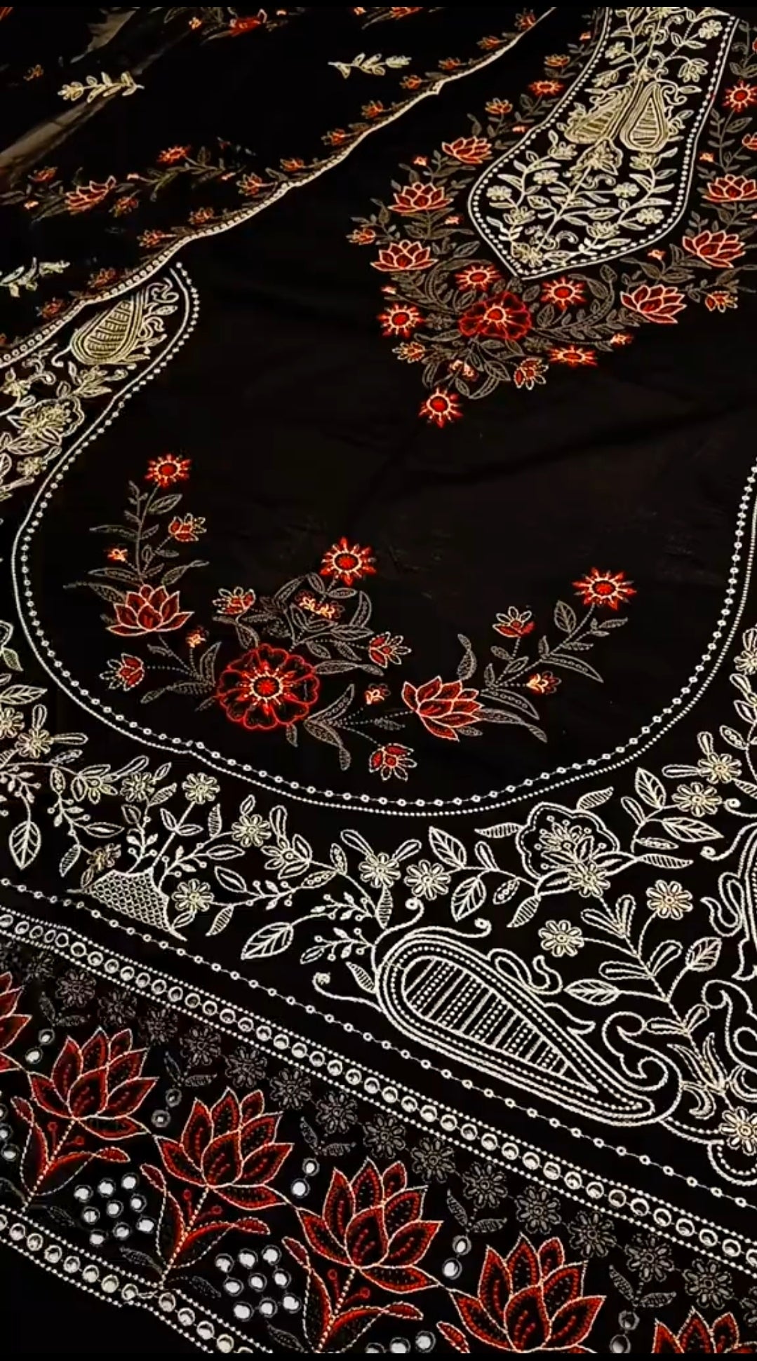 Luxury Lawn Round Daman 3pc Article (Unstitched)