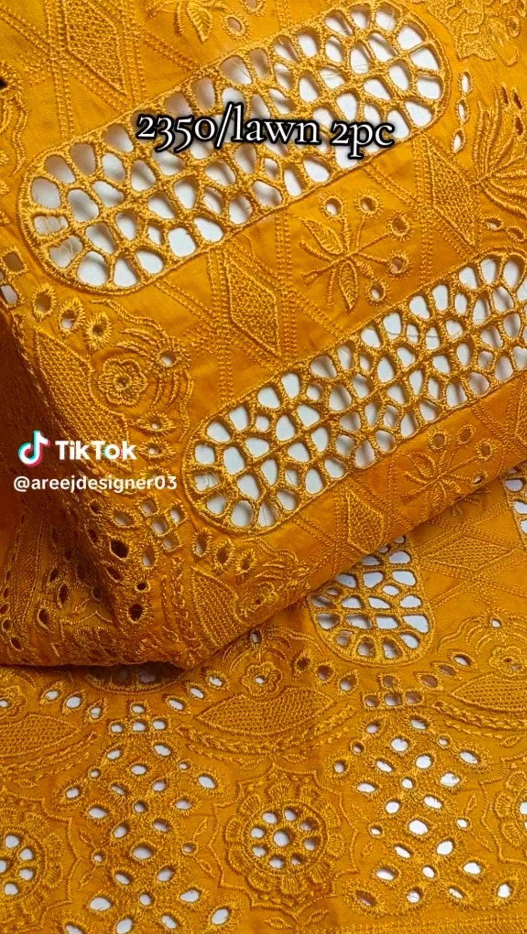 Luxury Chickankaari 2 Piece Lawn Article (Unstitched)