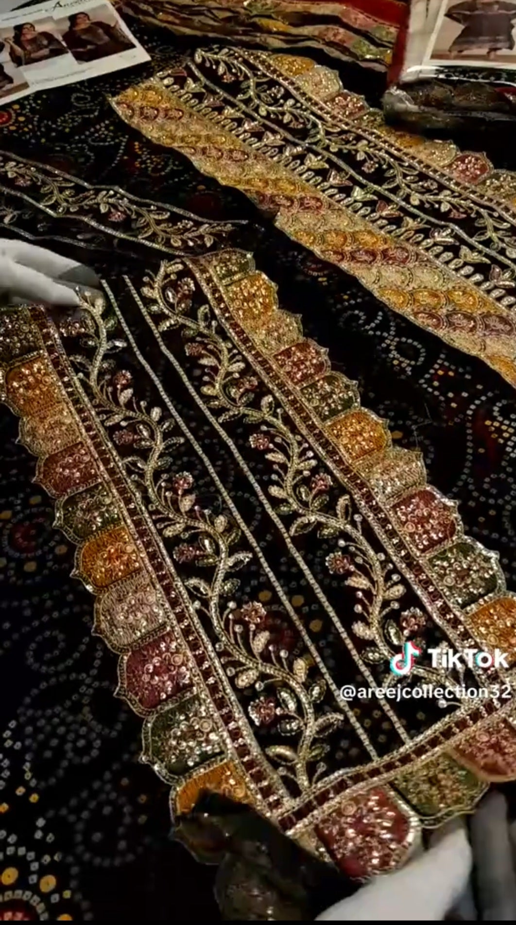 Aneelas Lawn Chunri Print 3pc Article (Unstitched)