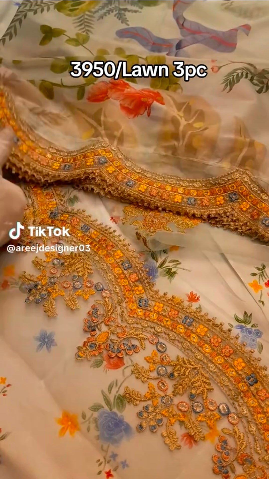 Baroque Luxury Lawn 3pc Article (Unstitched) with Silk ready Dupatta