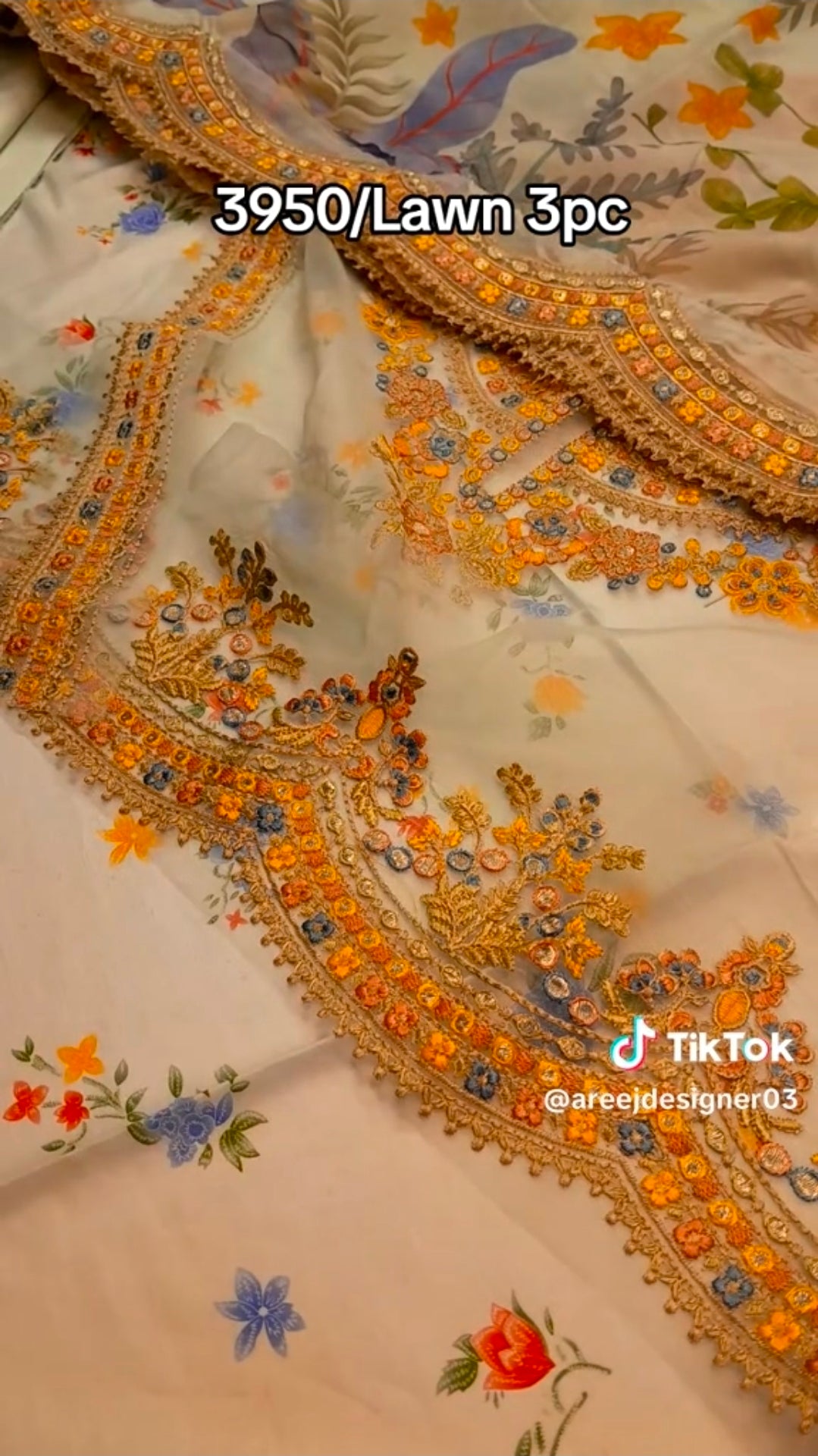 Baroque Luxury Lawn 3pc Article (Unstitched) with Silk ready Dupatta