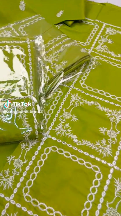 Cross Stich Lawn Article 2pc (Unstitched)
