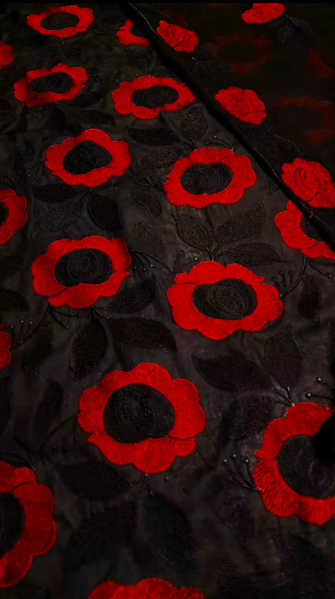 Red Rose Lawn 3pc (Unstitched)